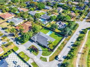 12751 SW 92nd Ct, Miami FL 33176