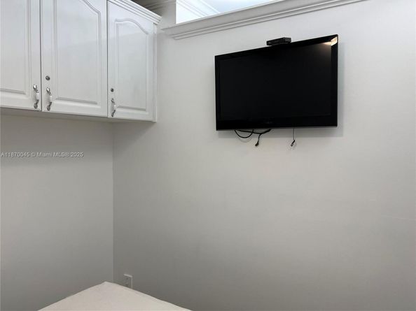 3710 Collins Ave N103, Miami Beach FL 33140