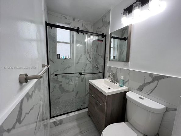 3710 Collins Ave N103, Miami Beach FL 33140