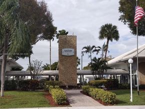 2501 W Golf Blvd 235, Pompano Beach FL 33064