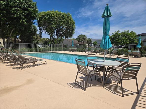 23330 Sedawie Dr, Boca Raton FL 33433