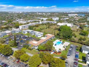 1101 Hillcrest Ct 206, Hollywood FL 33021