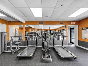 1101 Hillcrest Ct 206, Hollywood FL 33021