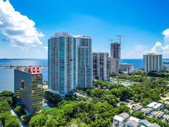 2101 Brickell Ave 306, Miami FL 33129