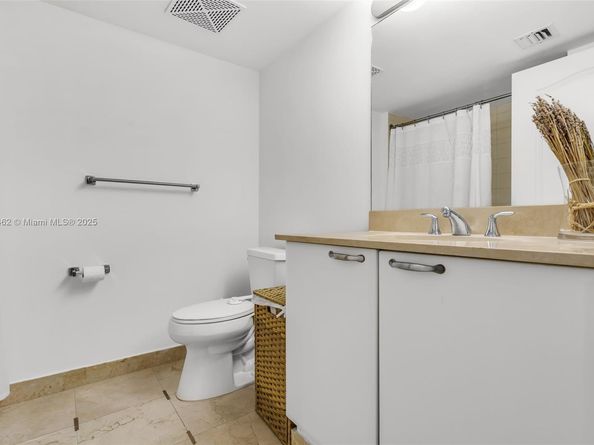 2101 Brickell Ave 306, Miami FL 33129