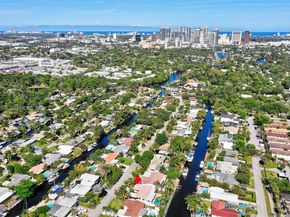 1704 SW 5th Ct, Fort Lauderdale FL 33312