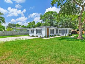 16200 NE 3rd Ave, Miami FL 33162