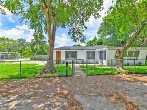 16200 NE 3rd Ave, Miami FL 33162