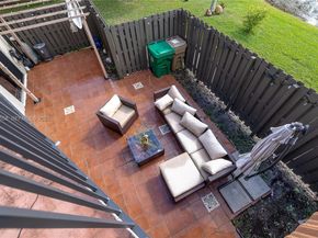 11006 N Harmony Lake Cir, Davie FL 33324