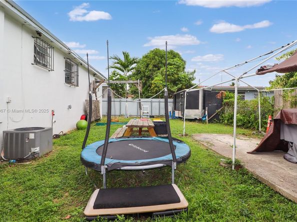 333 SW 30th Ave, Miami FL 33135