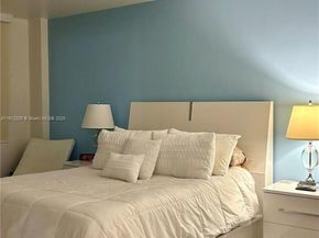 5700 Collins Ave 11B, Miami Beach FL 33140