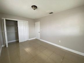 7521 Granada Blvd, Miramar FL 33023