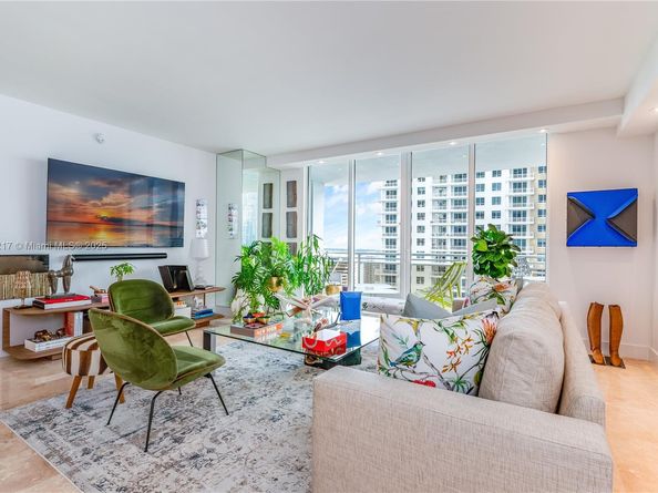 901 Brickell Key Blvd 2602, Miami FL 33131
