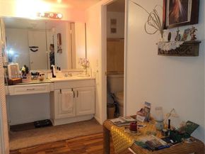 671 NE 195 St 122E, Miami FL 33179