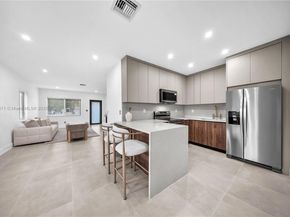 5250 NW 4th St, Miami FL 33126