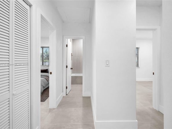 5250 NW 4th St, Miami FL 33126