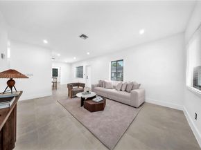 5250 NW 4th St, Miami FL 33126