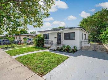 5250 NW 4th St