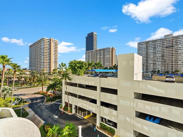 1945 S Ocean Dr 404, Hallandale Beach FL 33009