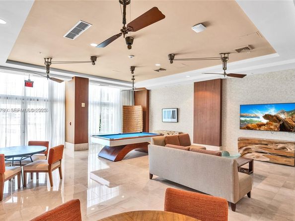 1945 S Ocean Dr 404, Hallandale Beach FL 33009