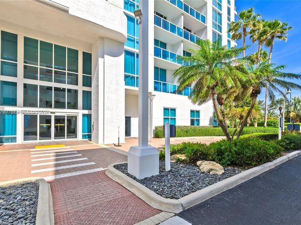 1945 S Ocean Dr 404, Hallandale Beach FL 33009