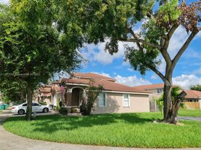 13827 SW 274th Ter, Homestead FL 33032