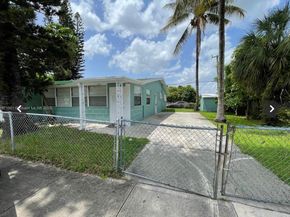 2975 NW 11th St, Fort Lauderdale FL 33311