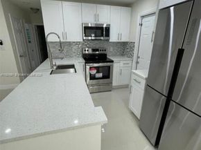 2975 NW 11th St, Fort Lauderdale FL 33311