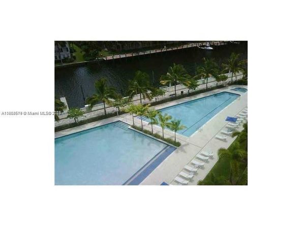 2950 NE 188th St 444, Aventura FL 33180