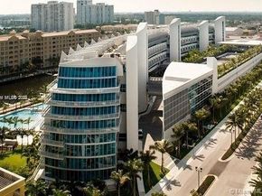 2950 NE 188th St 444, Aventura FL 33180