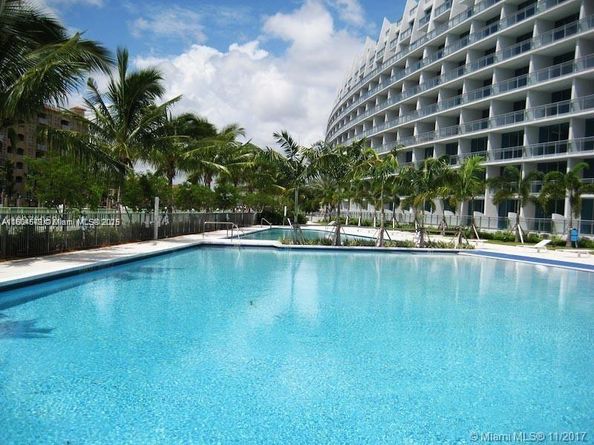 2950 NE 188th St 444, Aventura FL 33180