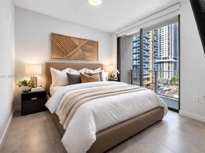 121 NE 5th St 710, Miami FL 33132