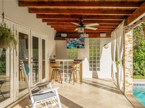 360 Menores Ave, Coral Gables FL 33134