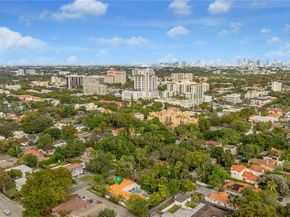 360 Menores Ave, Coral Gables FL 33134