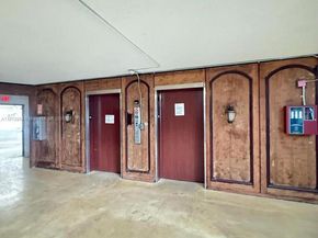 2025 NE 164th St 406, North Miami Beach FL 33162