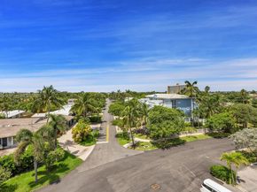 2500 Bay Dr PH, Pompano Beach FL 33062