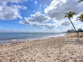 2500 Bay Dr PH, Pompano Beach FL 33062