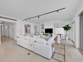 2500 Bay Dr PH, Pompano Beach FL 33062