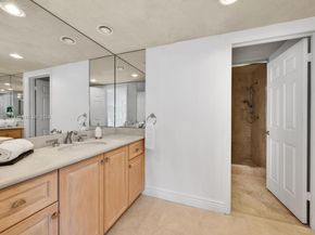 2500 Bay Dr PH, Pompano Beach FL 33062