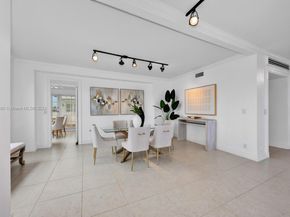 2500 Bay Dr PH, Pompano Beach FL 33062