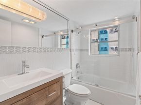 4800 Hillcrest Ln 408, Hollywood FL 33021