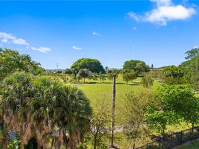 4800 Hillcrest Ln 408, Hollywood FL 33021