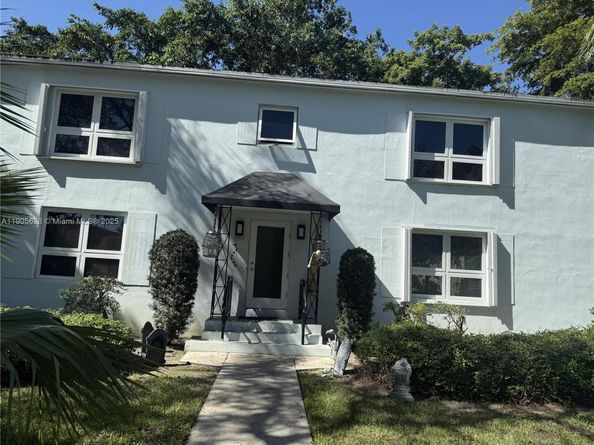 7700 SW 56th Ave 4, Miami FL 33143