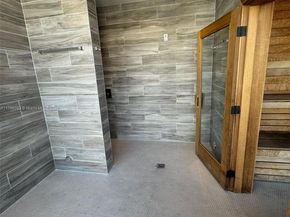 201 SW 17th Rd 607, Miami FL 33129