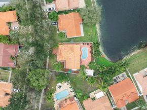 1921 SW 129th Ter, Miramar FL 33027