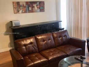 900 Bay Dr 513, Miami Beach FL 33141