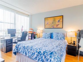 900 Bay Dr 513, Miami Beach FL 33141