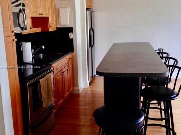 900 Bay Dr 513, Miami Beach FL 33141