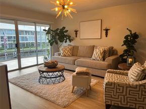 3050 NE 48th St 205, Fort Lauderdale FL 33308