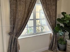 3050 NE 48th St 205, Fort Lauderdale FL 33308